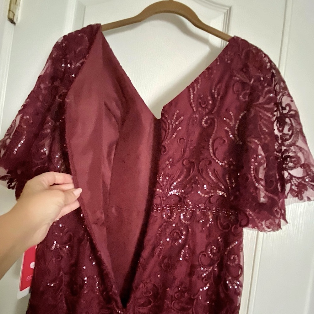 NWT JJ’s HOUSE Dress, Cabernet, Size 12, Size 14 - Picture 6 of 10